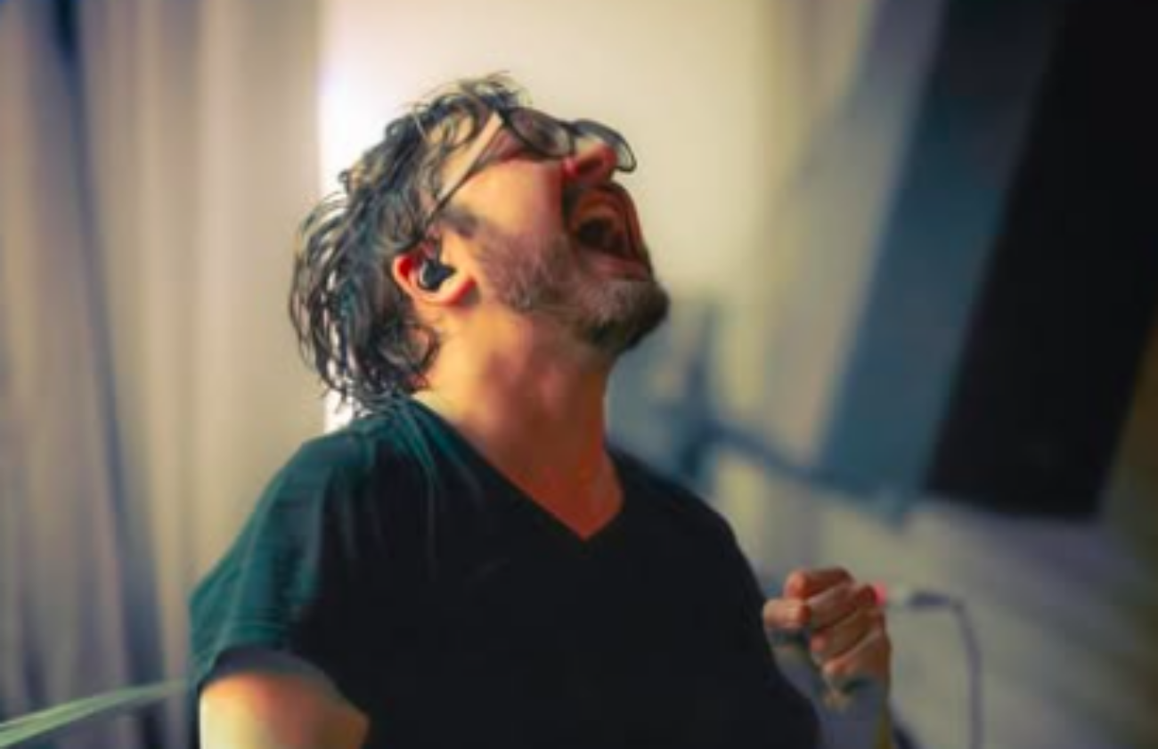 Tenemos Explosivos en Teatro Lihuén